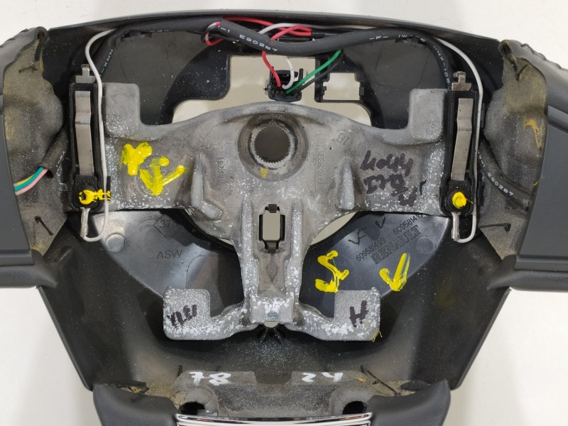 Recambio de volante para renault scenic iii grand limited referencia OEM IAM 484306712R  