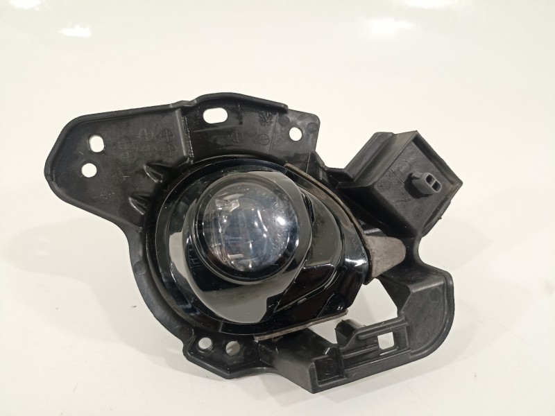 Recambio de faro antiniebla izquierdo para mazda cx-3 luxury referencia OEM IAM GHP951690A.  