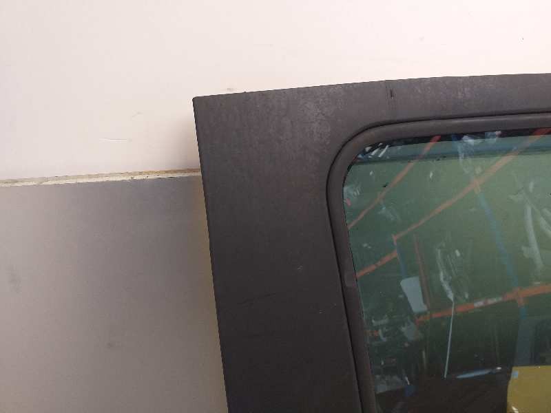 Recambio de puerta delantera derecha para peugeot 1007 urban referencia OEM IAM   