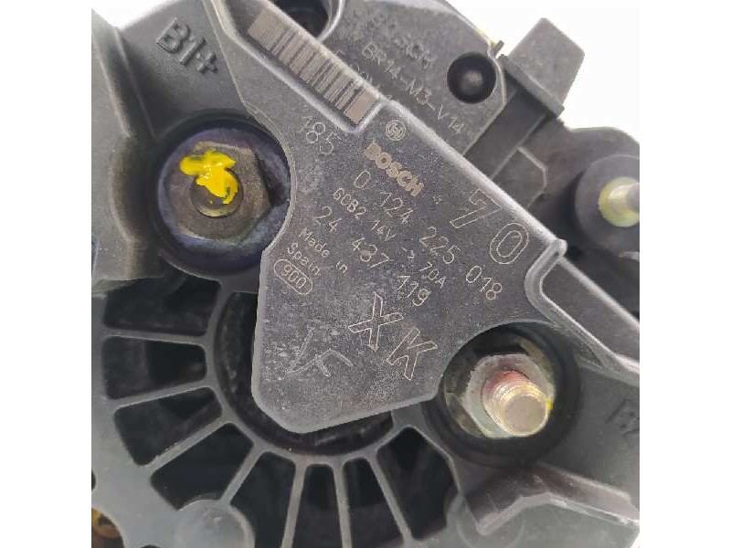 Recambio de alternador para opel corsa c comfort referencia OEM IAM 24437119 0124225018 