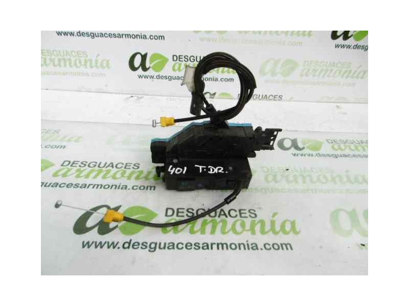 Recambio de cerradura puerta trasera derecha para peugeot 207 confort referencia OEM IAM 9138H8 24099158 