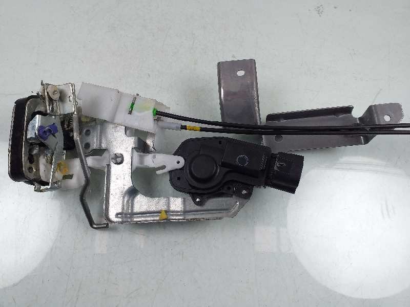 Recambio de cerradura puerta delantera derecha para mitsubishi canter euro 5/eev chasis cabina camion referencia OEM IAM 1N5K180