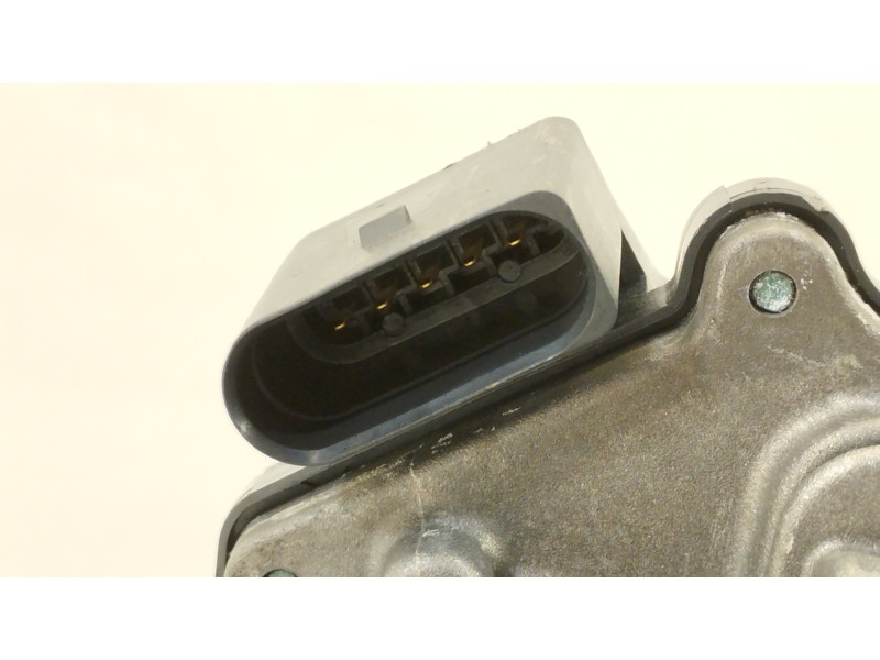 Recambio de caja mariposa para seat leon st (5f8) style edition referencia OEM IAM 04L128063T A2C94859900 04L128059T