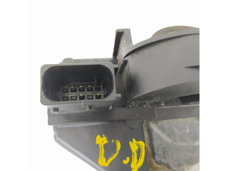 Recambio de cerradura puerta delantera derecha para opel mokka x excellence referencia OEM IAM 13579523  