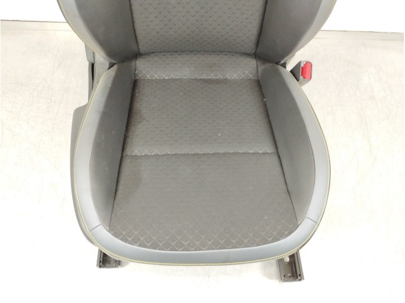 Recambio de asiento delantero derecho para nissan juke (f16) referencia OEM IAM   