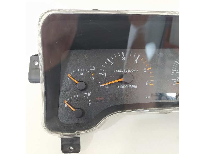 Recambio de cuadro instrumentos para chrysler jeep cherokee (xj) 2.5 td referencia OEM IAM P56010198AC  