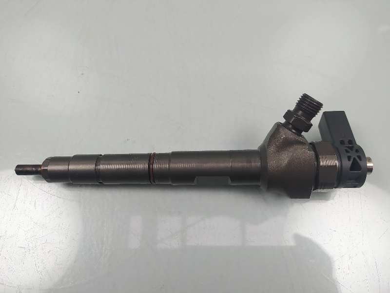 Recambio de inyector para seat leon (5f1) reference plus referencia OEM IAM 04L130277AJ 0445110477 