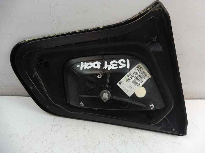 Recambio de piloto trasero derecho en porton para citroën c3 business referencia OEM IAM 9685225480  