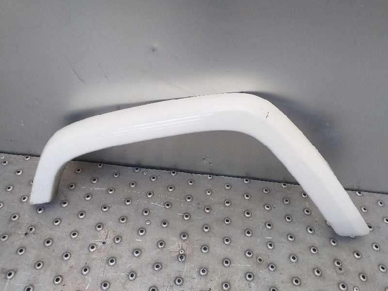 Recambio de aletin delantero izquierdo para chrysler jeep cherokee (xj) 2.5 td referencia OEM IAM 55947155  