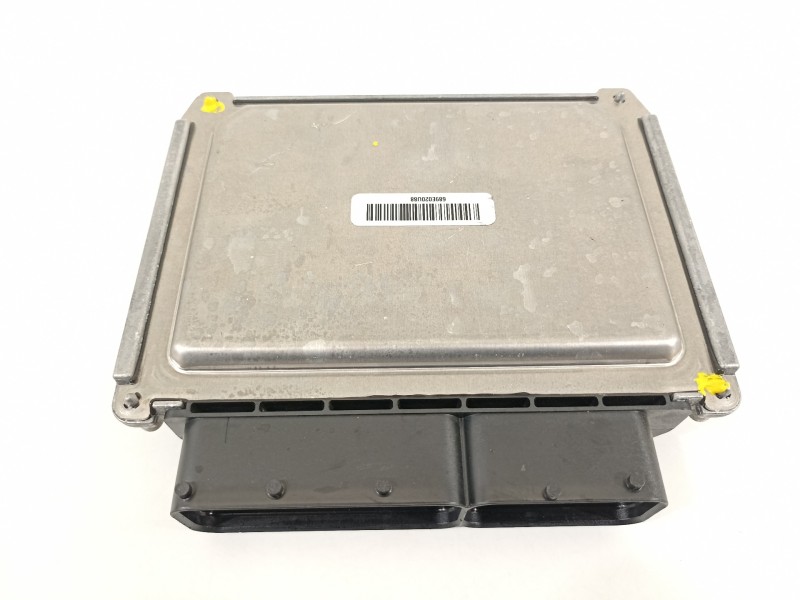 Recambio de centralita motor uce para seat arona xperience referencia OEM IAM 05C907394D 42022454 GCM7.4