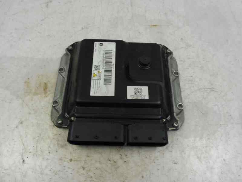 Recambio de centralita motor uce para opel astra j lim. enjoy referencia OEM IAM 55577647 2758008884 
