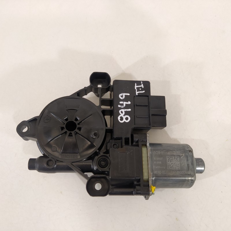 Recambio de motor elevalunas trasero izquierdo para seat leon st (5f8) style edition referencia OEM IAM 5Q0959811E 0130822725 