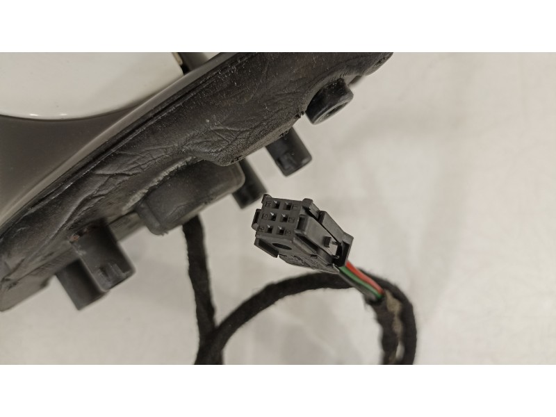 Recambio de retrovisor derecho para peugeot 307 berlina (s2) xs + referencia OEM IAM 96577209  