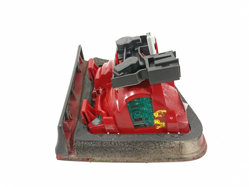 Recambio de piloto trasero derecho en porton para citroën c5 berlina exclusive referencia OEM IAM 9687582980  