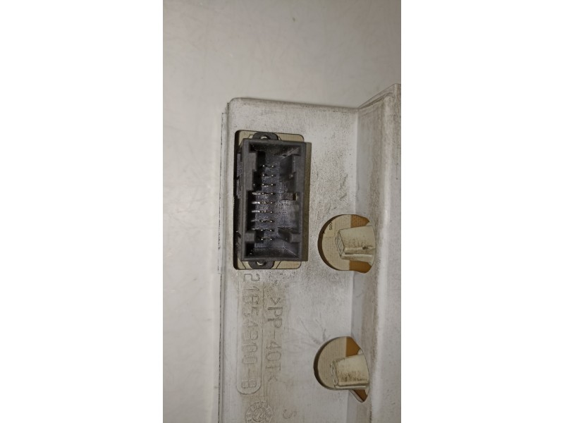 Recambio de pantalla multifuncion para citroën c2 vtr referencia OEM IAM 9647409477  