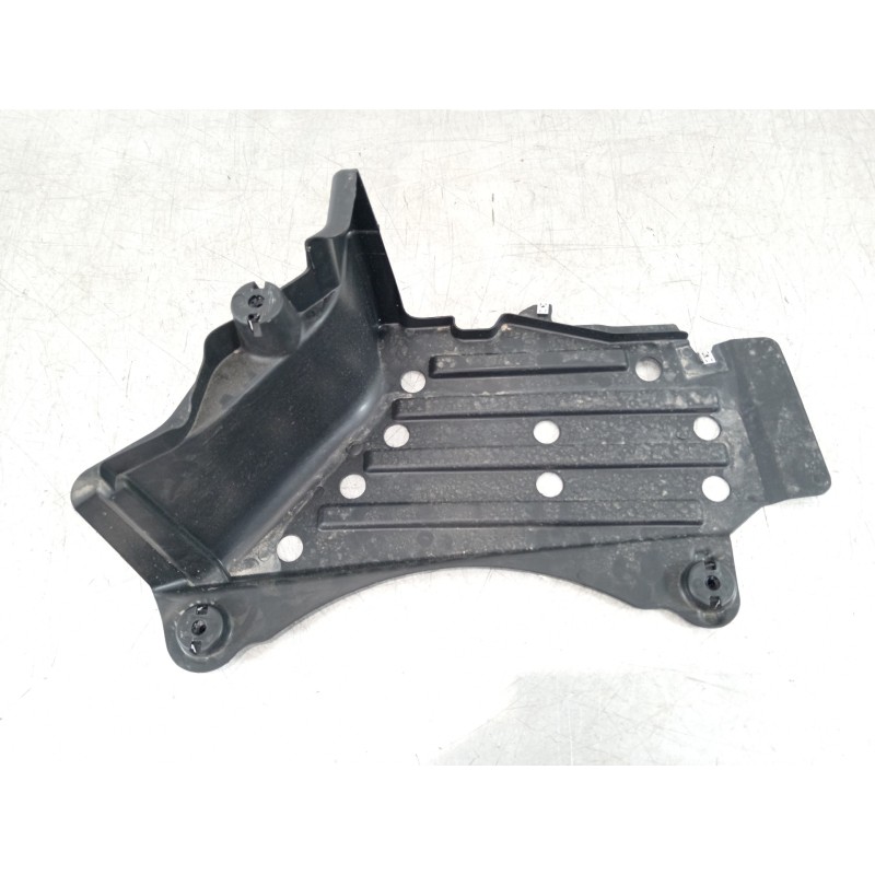 Recambio de moldura para seat ibiza (kj1) style go referencia OEM IAM 6F0825205  