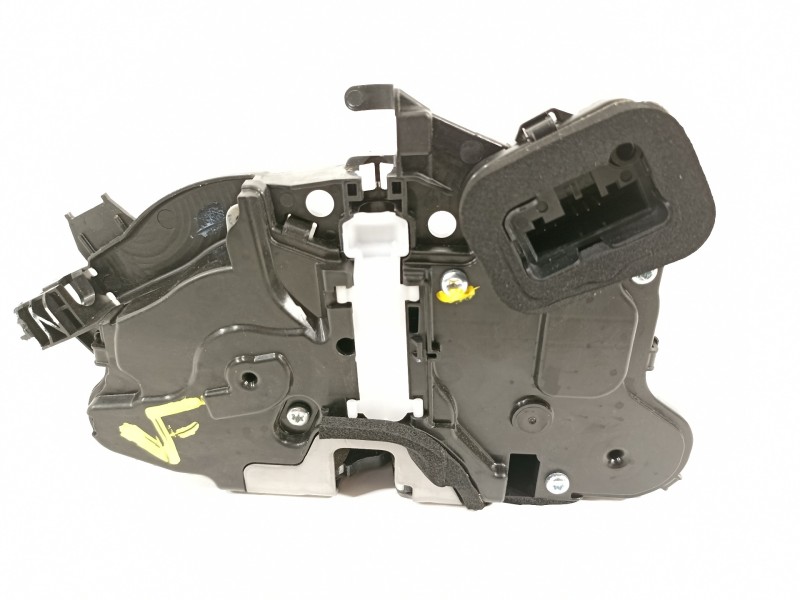 Recambio de cerradura puerta delantera derecha para seat arona xperience referencia OEM IAM 10B837016B  