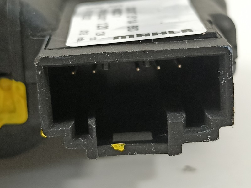 Recambio de motor apertura trampillas climatizador para seat ibiza (kj1) style go referencia OEM IAM 2Q0907511A  