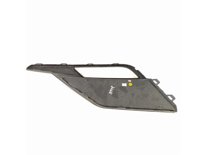 Recambio de rejilla paragolpes derecha para seat leon st (5f8) style edition referencia OEM IAM 5F0853666H  