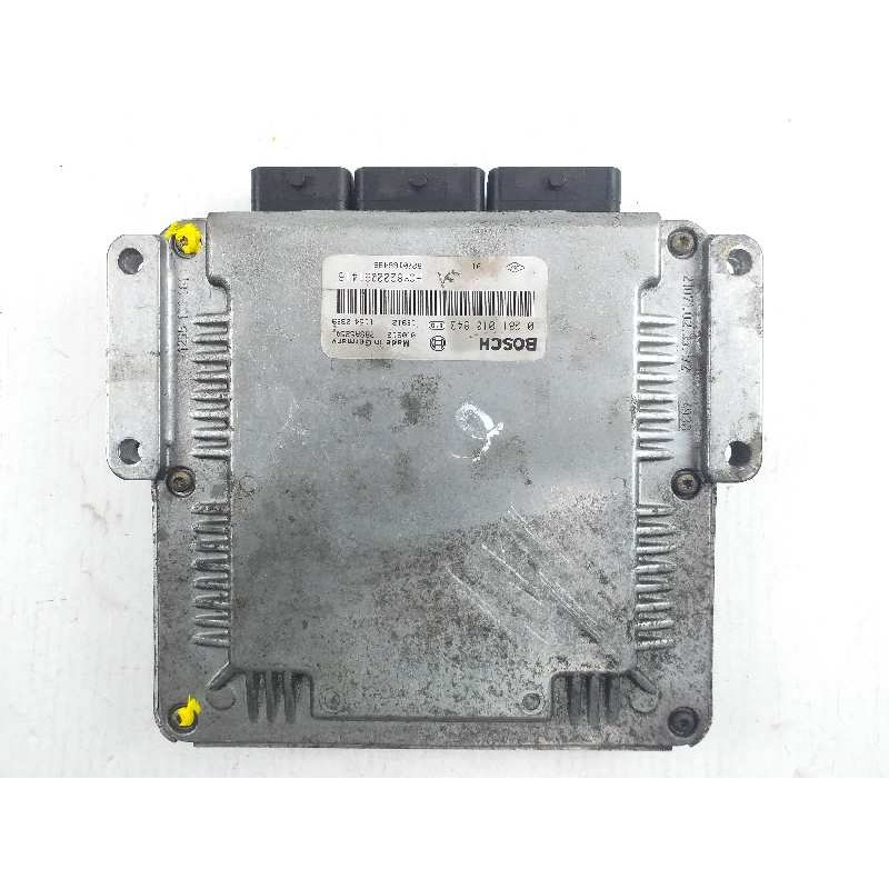 Recambio de centralita motor uce para renault scenic (ja..) 1.9 dci authentique referencia OEM IAM 8200166496 0281010843 