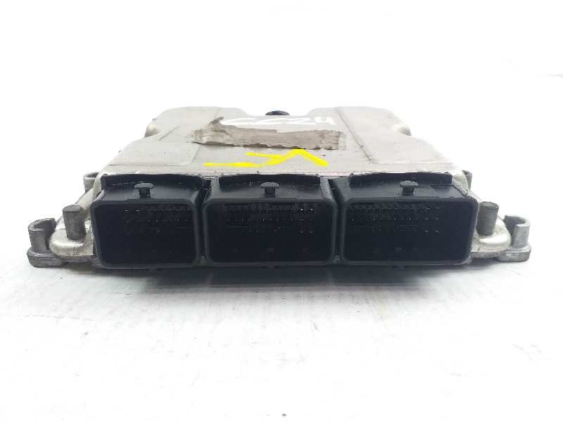 Recambio de centralita motor uce para renault scenic (ja..) 1.9 dci authentique referencia OEM IAM 8200166496 0281010843 