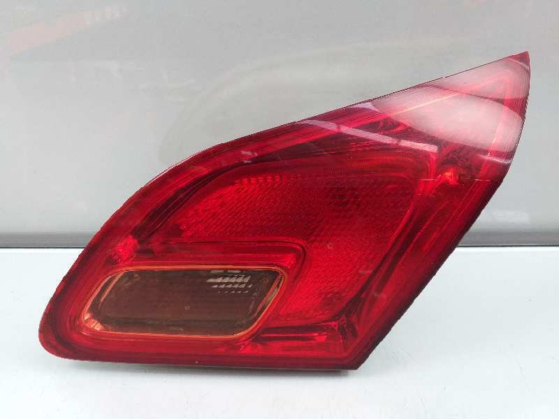 Recambio de piloto trasero derecho en porton para opel astra j lim. enjoy referencia OEM IAM   