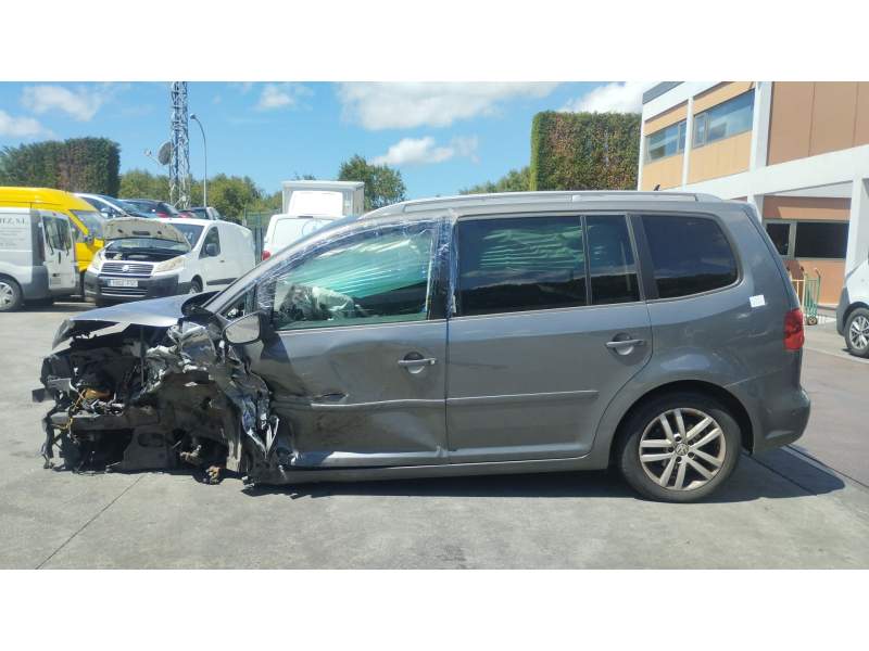 volkswagen touran (1t3) del año 2013