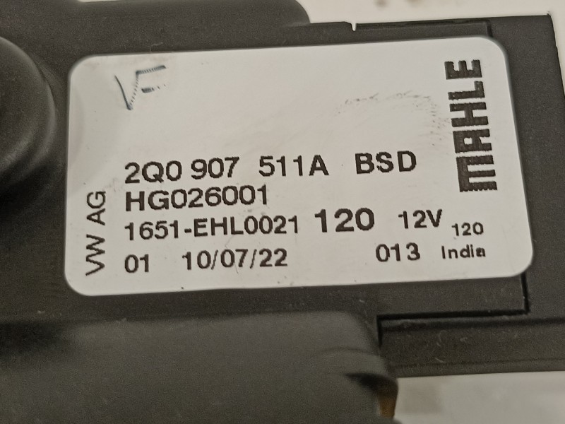 Recambio de motor apertura trampillas climatizador para seat ibiza (kj1) style go referencia OEM IAM 2Q0907511A  
