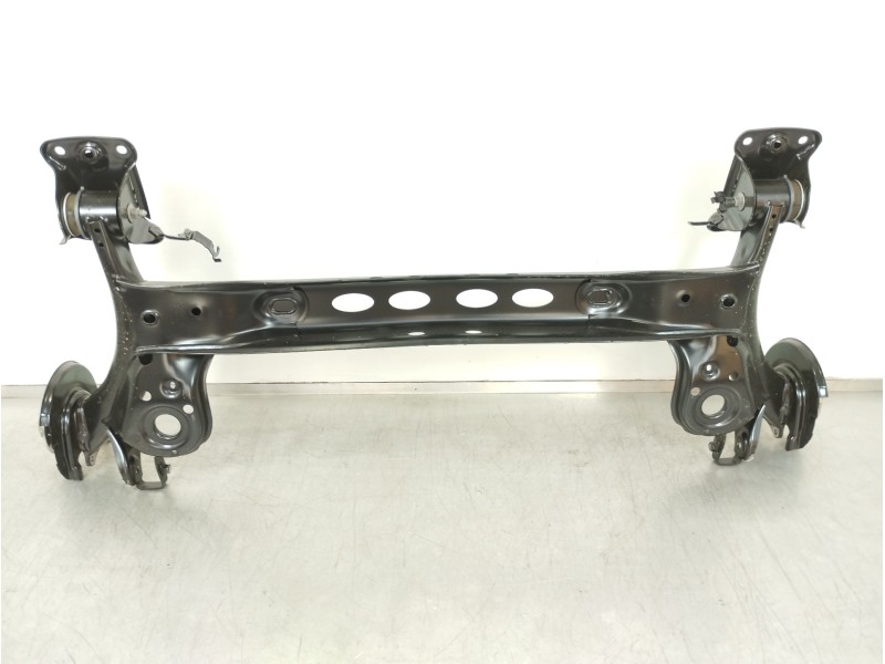 Recambio de puente trasero para seat arona xperience referencia OEM IAM 2Q0501053  