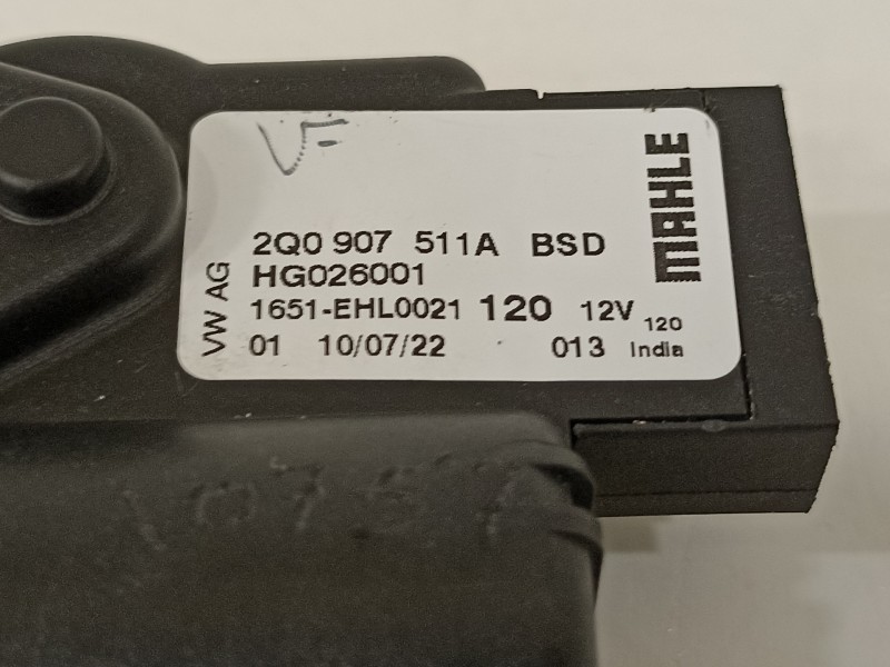 Recambio de motor apertura trampillas climatizador para seat ibiza (kj1) style go referencia OEM IAM 2Q0907511A  