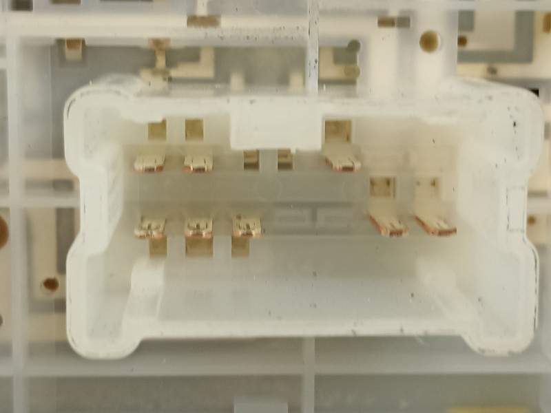 Recambio de mando elevalunas delantero derecho para nissan juke (f16) referencia OEM IAM 210805SN1  