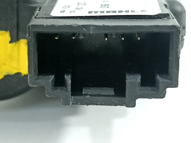 Recambio de motor apertura trampillas climatizador para seat ibiza (kj1) style go referencia OEM IAM 2Q0907511A  