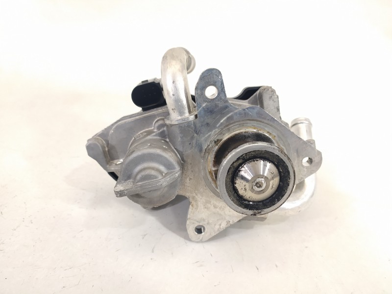 Recambio de valvula egr para seat leon (5f1) i-tech ecomotive referencia OEM IAM 04L131501S V29062884B 