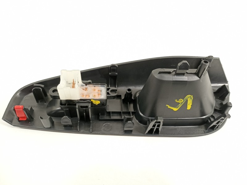 Recambio de mando elevalunas trasero derecho para nissan juke (f16) referencia OEM IAM 829606PA0A 21701SN 