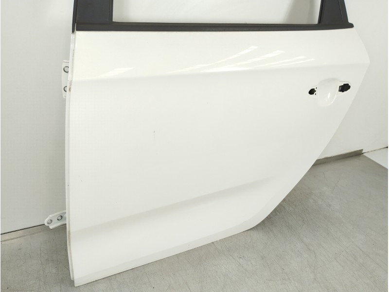 Recambio de puerta trasera izquierda para kia carens ( ) business referencia OEM IAM 77003A4000  