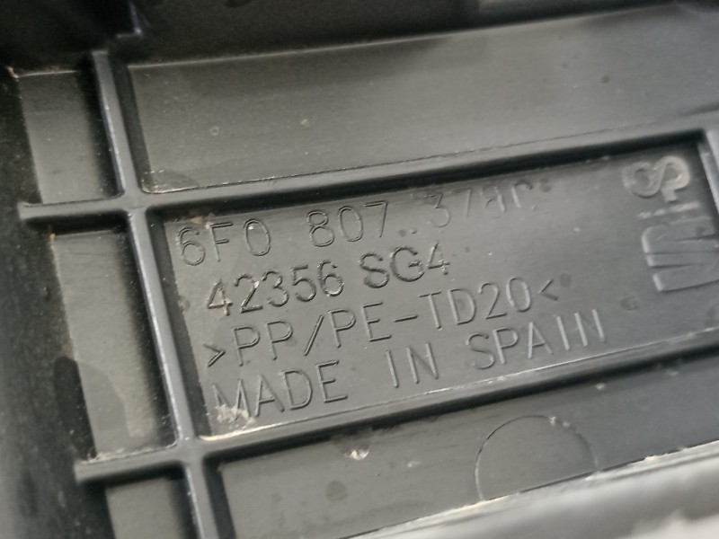Recambio de no identificado para seat ibiza (kj1) style go referencia OEM IAM 6F0807394B 6F0807378C 6F0807378C