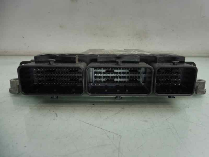 Recambio de centralita motor uce para dacia logan ambiance referencia OEM IAM 237106319R 0281032811 237107632R