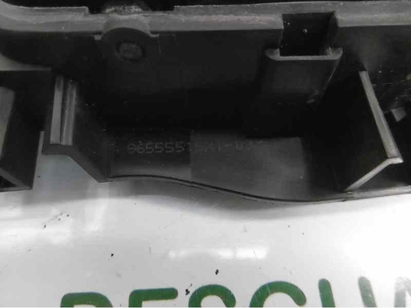 Recambio de maneta interior delantera izquierda para citroën berlingo cuadro mixto l referencia OEM IAM 96555515XT  