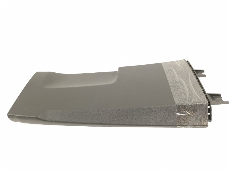 Recambio de moldura para seat arona xperience referencia OEM IAM 6F0867239A  