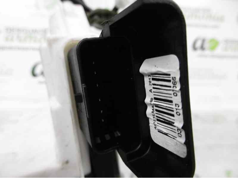 Recambio de cerradura puerta delantera derecha para citroën c3 exclusive referencia OEM IAM 9800624680  