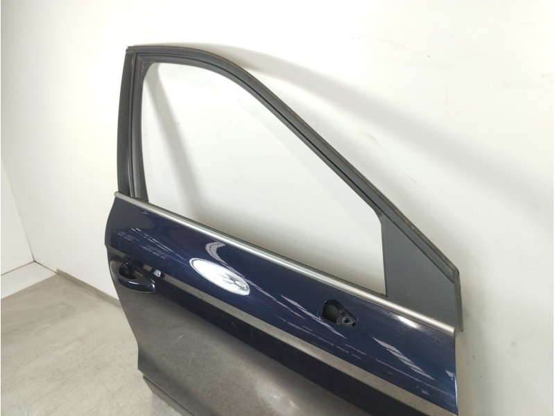 Recambio de puerta delantera derecha para seat arona xperience referencia OEM IAM 6F9831312  