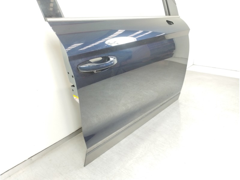 Recambio de puerta delantera derecha para seat arona xperience referencia OEM IAM 6F9831312  