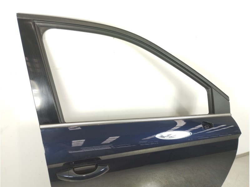 Recambio de puerta delantera derecha para seat arona xperience referencia OEM IAM 6F9831312  