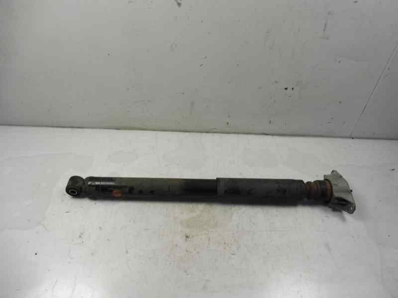Recambio de amortiguador trasero derecho para ford kuga (cbv) trend referencia OEM IAM 8V4118080CA  