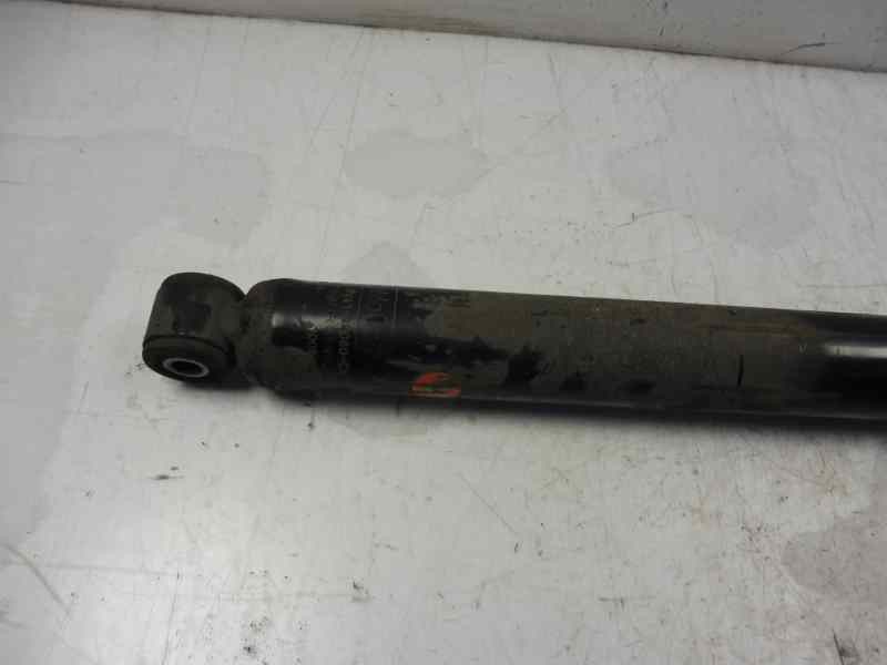 Recambio de amortiguador trasero derecho para ford kuga (cbv) trend referencia OEM IAM 8V4118080CA  