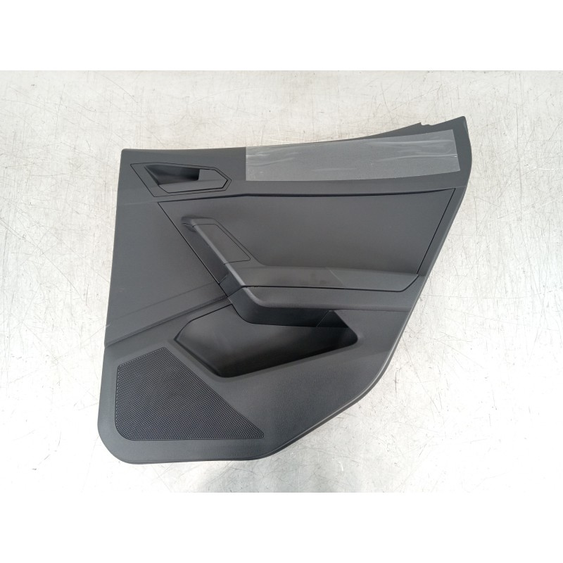 Recambio de guarnecido puerta trasera derecha para seat ibiza (kj1) style go referencia OEM IAM 6F0867116  