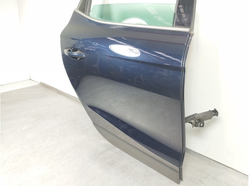 Recambio de puerta trasera derecha para seat arona xperience referencia OEM IAM 6F9833312  