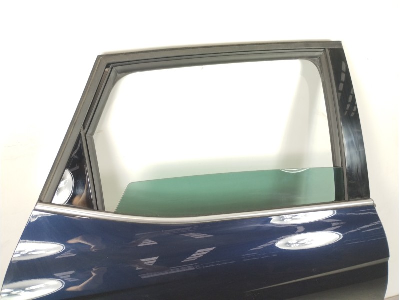 Recambio de puerta trasera derecha para seat arona xperience referencia OEM IAM 6F9833312  