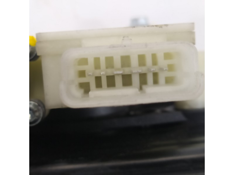 Recambio de elevalunas trasero izquierdo para citroën c4 grand picasso feel referencia OEM IAM 9676172480  