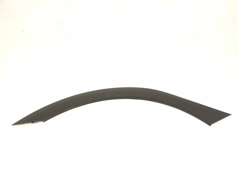 Recambio de aletin trasero derecho para seat arona xperience referencia OEM IAM 6F9853818  